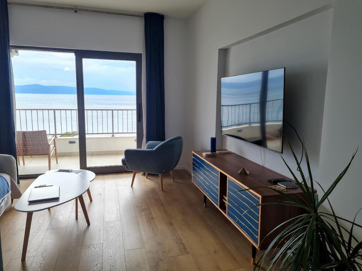 Beachfront Comfort Apartments Sinajko Подгора Экстерьер фото